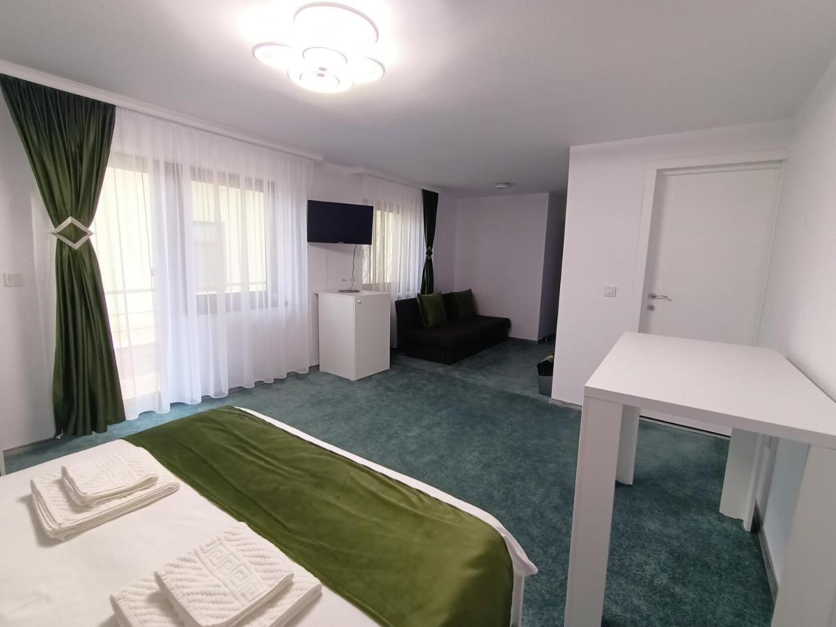 Casa Tiky Hotell Timişoara Eksteriør bilde