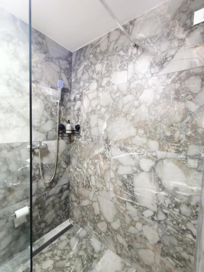 Casa Tiky Hotell Timişoara Eksteriør bilde