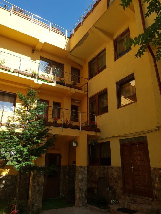 Casa Tiky Hotell Timişoara Eksteriør bilde