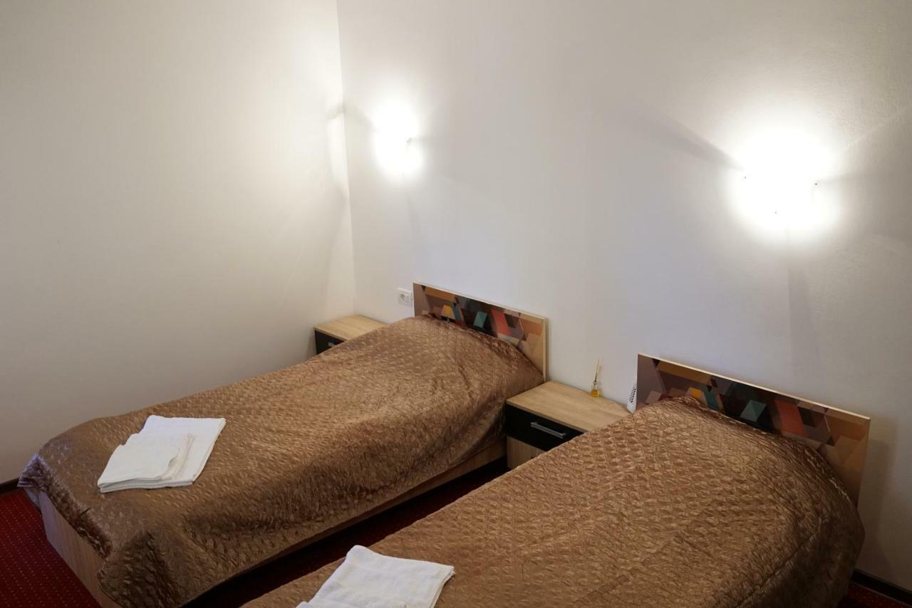 Casa Tiky Hotell Timişoara Eksteriør bilde